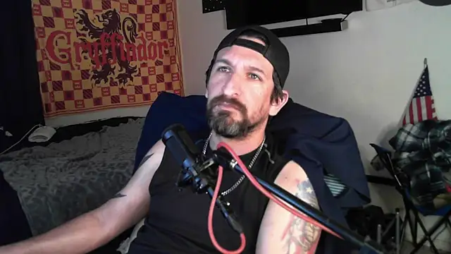 DevilPup75  online show from October 11, 12:36 pm