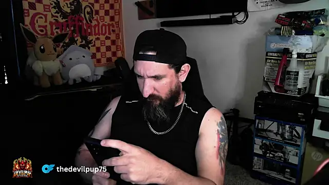 DevilPup75  online show from March 31, 8:53 pm