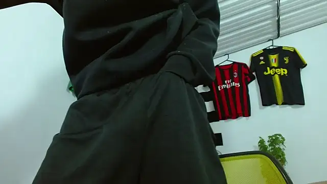 skinny23cm online show from February 22, 6:57 am