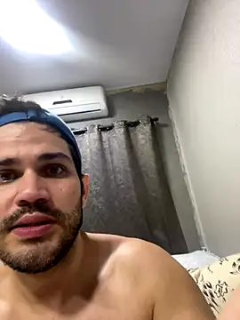 Snapshot of mlkaogato69 chatting on September 19, 6:04 am mlkaogato69 online show from September 19, 6:04 am