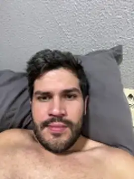 Snapshot of mlkaogato69 chatting on November 8, 4:12 am mlkaogato69 online show from November 8, 4:12 am