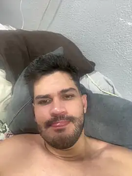 Snapshot of mlkaogato69 chatting on November 14, 6:01 am mlkaogato69 online show from November 14, 6:01 am