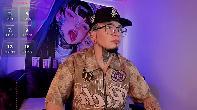 tyler jones  online show from April 18, 7:12 am