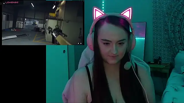 Snapshot of missribbons chatting on September 22, 7:27 pm missribbons online show from September 22, 7:27 pm