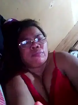 Snapshot of Huge_mama69 chatting on September 13, 12:54 am Huge mama69 online show from September 13, 12:54 am