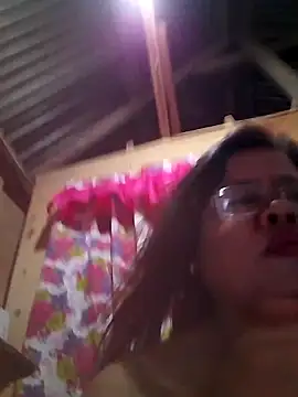 Huge mama69 online show from October 19, 1:45 pm