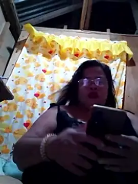 Huge mama69 online show from March 18, 2:09 pm