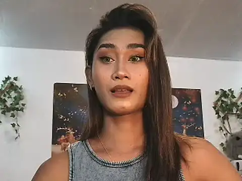 youarea dreamer online show from April 11, 9:02 am