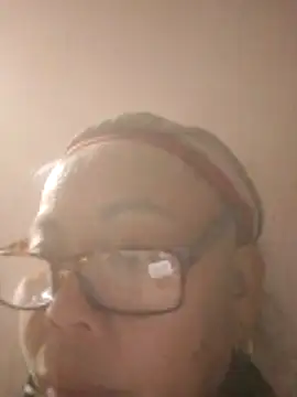 VangLe73 online show from February 19, 1:29 pm