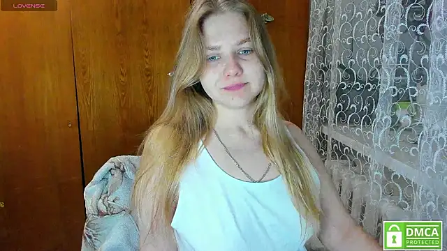 Snapshot of AlinaMors chatting on February 28, 9:05 pm AlinaMors online show from February 28, 9:05 pm