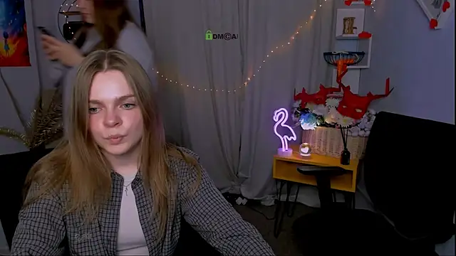 keri ti online show from March 22, 8:23 pm