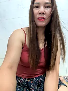 Moan Mary online show from October 4, 8:40 pm