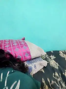 Soniya Roy online show from October 4, 6:06 pm