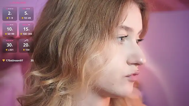 Snapshot of Nerissa_xo chatting on October 24, 8:38 pm Nerissa xo online show from October 24, 8:38 pm