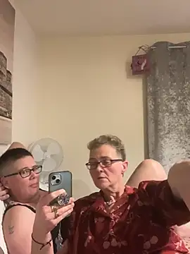 Curvy-Jinx online show from January 18, 8:23 pm