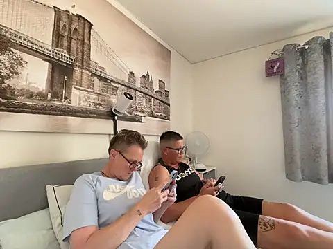 Curvy-Jinx online show from July 8, 12:09 pm