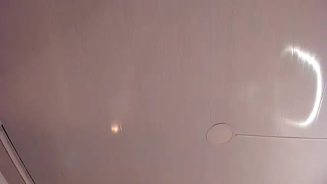 mia kisses2 online show from March 21, 2:05 am