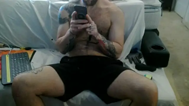 Luv2SuckBWC92 online show from October 24, 5:09 pm