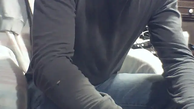 Luv2SuckBWC92 online show from January 15, 4:06 am