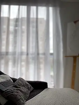 Sofi Leal online show from April 7, 2:17 pm