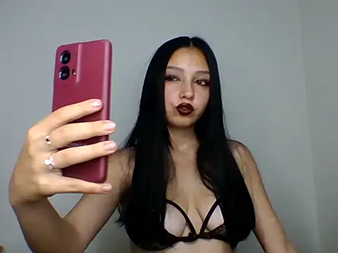 babyenyell online show from November 2, 4:04 am