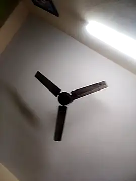 Snapshot of Devi-with-Ram chatting on October 6, 4:26 pm Devi-with-Ram online show from October 6, 4:26 pm