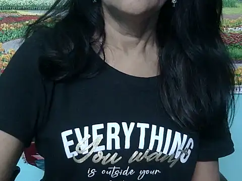 Lovely bhabhi143 online show from May 7, 6:08 am
