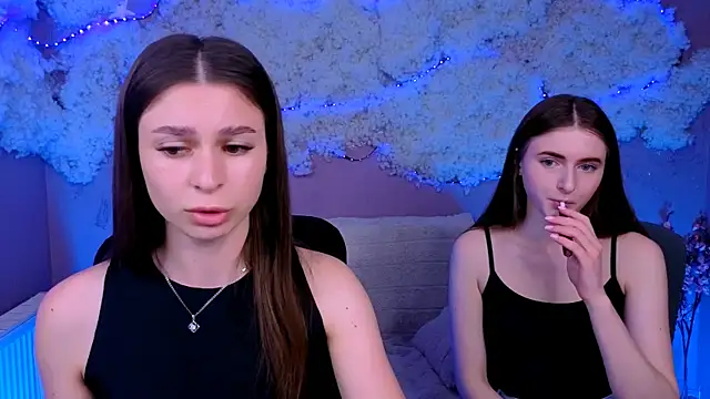 nekky mouse online show from May 28, 9:28 am