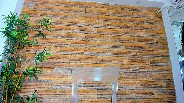 Cupcake Izzy online show from January 15, 5:45 am