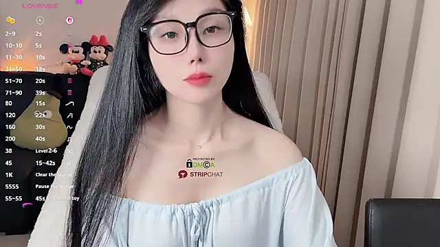 Xiatian520  online show from March 14, 7:14 am