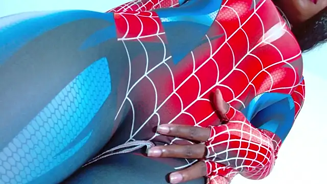 Snapshot of hoot_emily chatting on September 24, 10:29 am hoot emily online show from September 24, 10:29 am