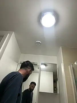 Michel huge online show from March 25, 6:19 am