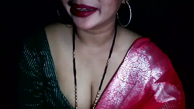 QUEEN SAKHI- online show from July 19, 7:01 am