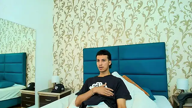 Marcus Jeron online show from September 25, 10:46 pm