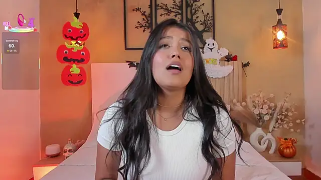 Snapshot of Camila_Bustamante chatting on October 29, 4:42 pm Camila Bustamante online show from October 29, 4:42 pm