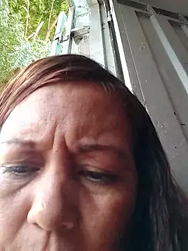 Snapshot of marinita13 chatting on January 5, 6:44 pm marinita13 online show from January 5, 6:44 pm