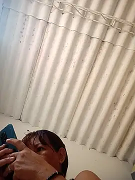 Snapshot of marinita13 chatting on February 7, 5:38 pm marinita13 online show from February 7, 5:38 pm