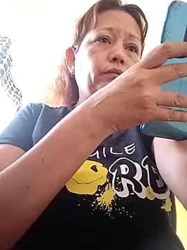 Snapshot of marinita13 chatting on February 17, 12:45 pm marinita13 online show from February 17, 12:45 pm