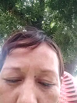 Snapshot of marinita13 chatting on February 22, 5:44 pm marinita13 online show from February 22, 5:44 pm