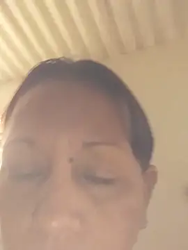 Snapshot of marinita13 chatting on February 23, 5:32 pm marinita13 online show from February 23, 5:32 pm