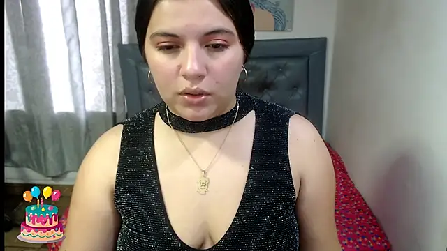 Snapshot of sarah_aguilar chatting on April 24, 4:09 pm sarah aguilar online show from April 24, 4:09 pm