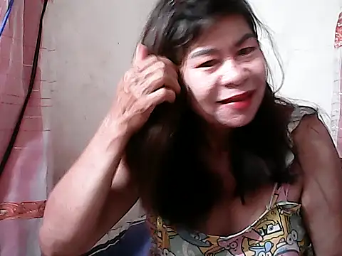 Hottestsexxy Elynnn online show from March 22, 6:44 pm