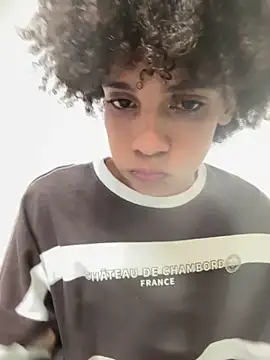 Max Rain online show from April 2, 12:30 am