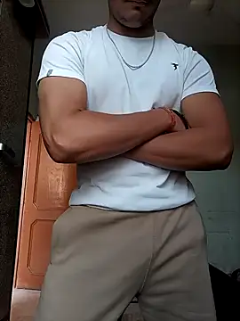 yourcrush0123 online show from December 17, 4:18 am