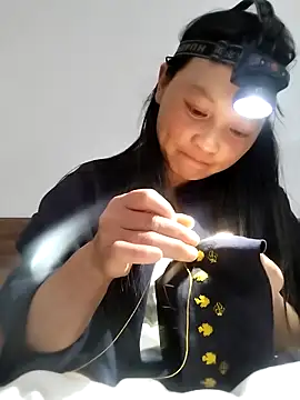 Tiyir597 online show from March 18, 2:09 pm