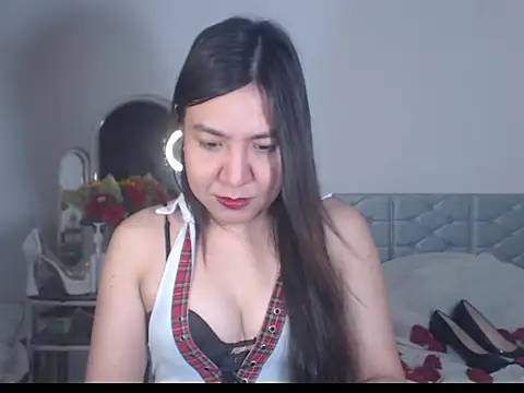 Snapshot of stellahugeX chatting on September 10, 3:06 am stellahugeX online show from September 10, 3:06 am