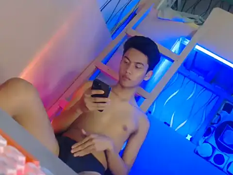 Demure Asian143 online show from October 6, 9:34 pm