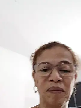 Snapshot of Merybeks chatting on September 30, 10:42 am Merybeks online show from September 30, 10:42 am