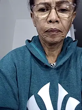 Merybeks online show from April 9, 9:36 am