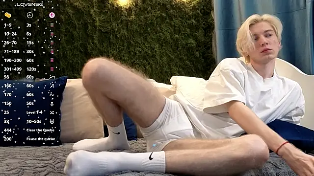 fiachand online show from November 22, 7:57 pm